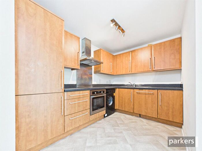 2 Bedroom Apartment To Rent In Kennet Street, Reading, Berkshire, RG1