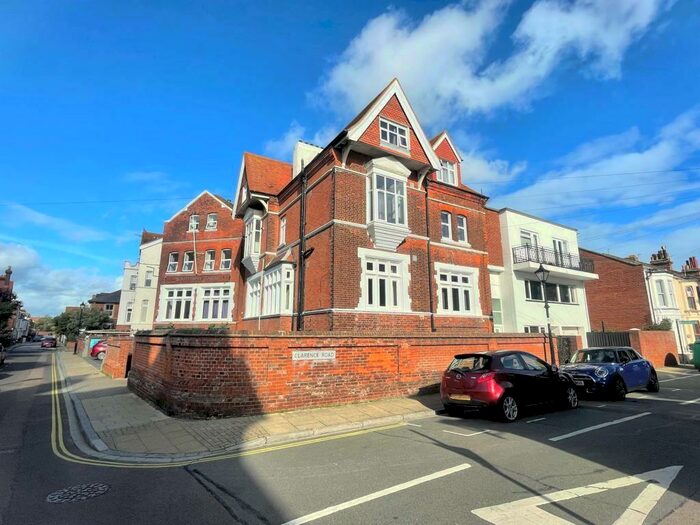 2 Bedroom Apartment To Rent In Florence Road, Southsea, PO5