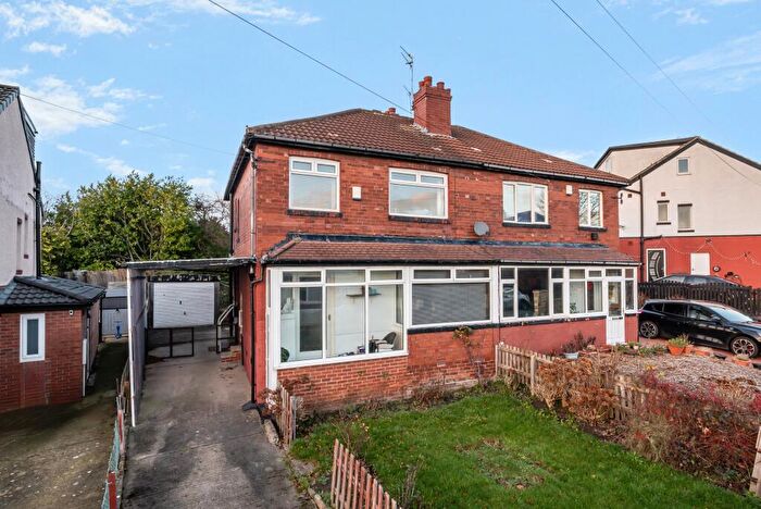 3 Bedroom Semi Detached House For Sale In Wensley Road, Leeds, LS7