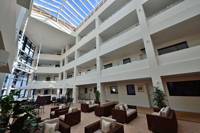 2 Bedroom Property To Rent In Gloucester Road, Honeybourne Gate, GL51