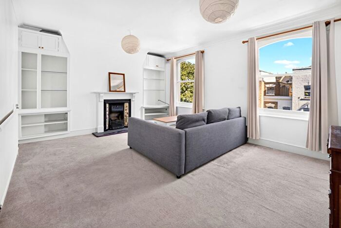 2 Bedroom Flat To Rent In Grosvenor Avenue, London, N5