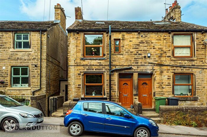 1 Bedroom End Of Terrace House For Sale In Dunford Road, Holmfirth, West Yorkshire, HD9