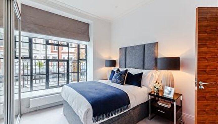 2 Bedroom Flat To Rent In Rainville Road, London, W6