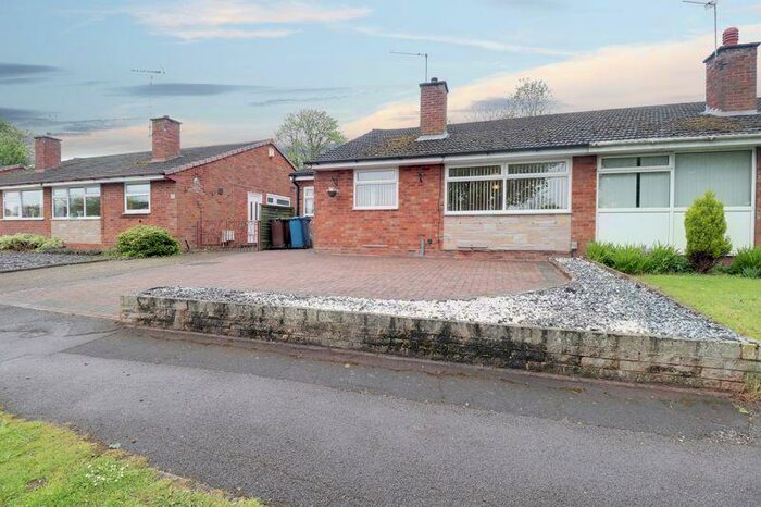 3 Bedroom Bungalow To Rent In Burton Bank Lane, Stafford, ST17