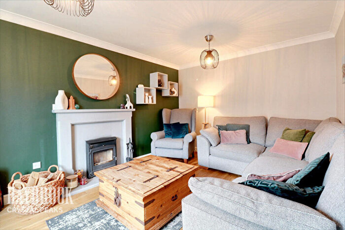4 Bedroom Detached House For Sale In Morton Gardens, Halfway, S20