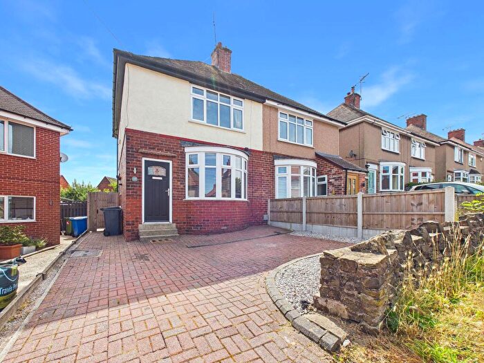 2 Bedroom Semi-Detached House For Sale In Clarkson Avenue, Birdholme, Chesterfield, S40