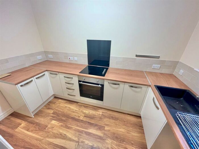 1 Bedroom Terraced House To Rent In Reginald Street, Luton, LU2