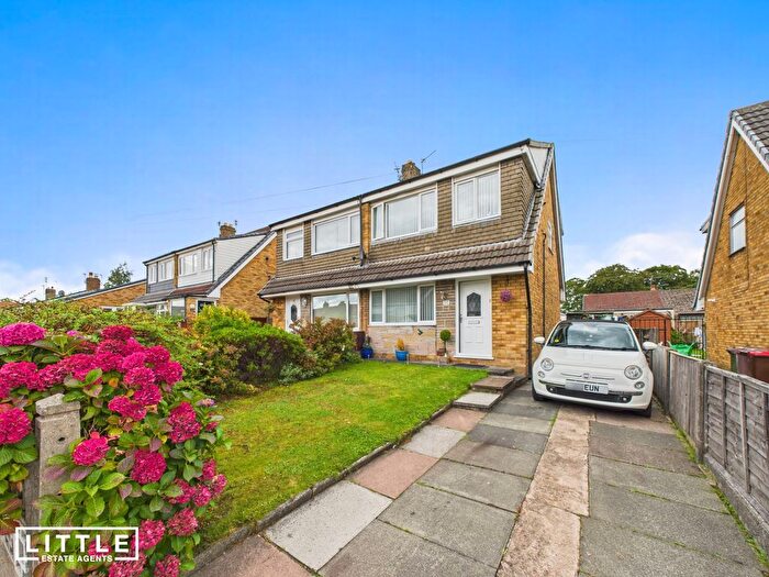 3 Bedroom Semi-Detached House For Sale In Strathmore Grove, St. Helens, WA9