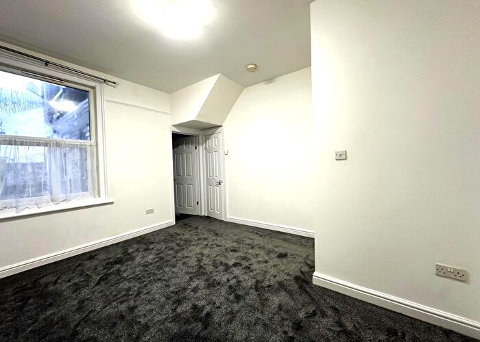 1 Bedroom Flat To Rent In New North Road, Exmouth, EX8