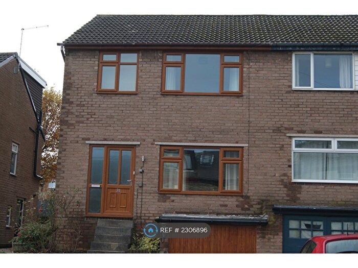 3 Bedroom Semi-Detached House To Rent In Bates Street, Sheffield, S10