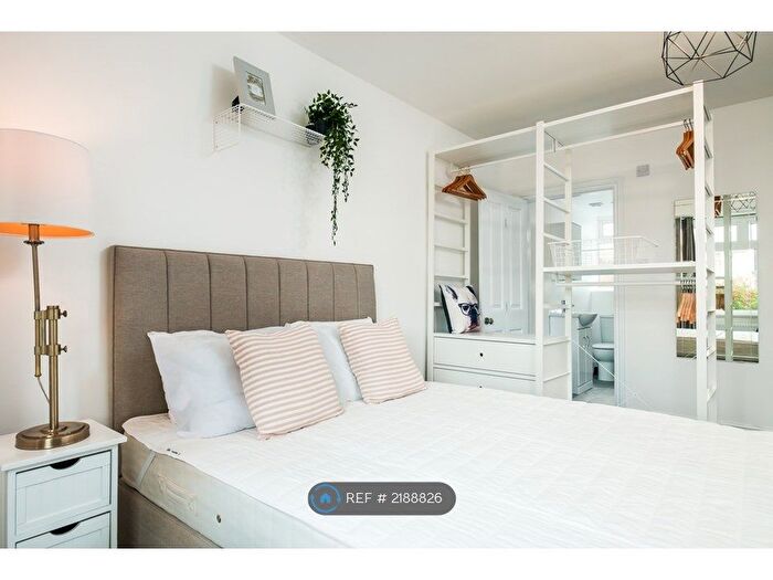 6 Bedroom Terraced House To Rent In Brislington Hill, Bristol, BS4