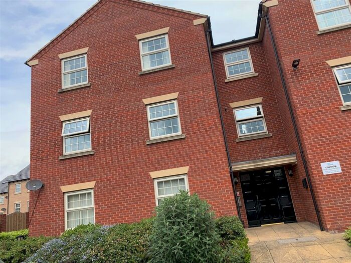 2 Bedroom Flat To Rent In Barnsbridge Grove, Barnsley, S70