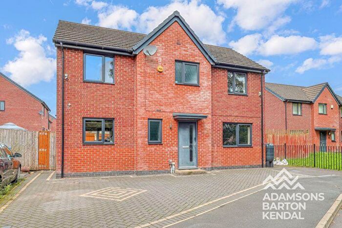 3 Bedroom Detached House For Sale In Millview Lane, Hamer, Rochdale, OL16