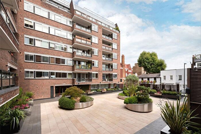 2 Bedroom Flat For Sale In Kensington Heights, Kensington, W8