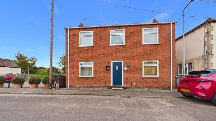 3 Bedroom Detached House For Sale In Eastgate, Bourne, PE10