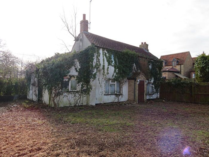 Detached House For Sale In Ely Road, Hilgay, Downham Market, PE38