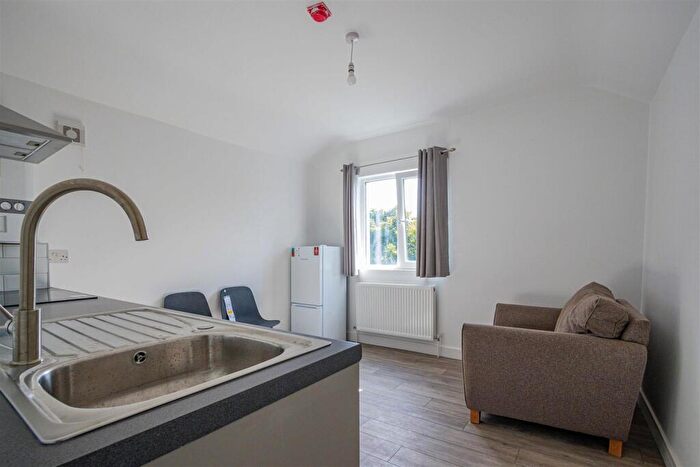 1 Bedroom Flat To Rent In Colum Road, Cathays, CF10