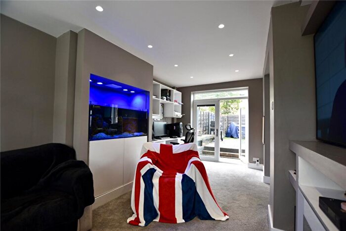 2 Bedroom Semi-Detached House For Sale In Hawthorn Crescent, Shaw, Oldham, Greater Manchester, OL2