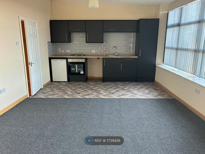 2 Bedroom Flat To Rent In Front Street, Leadgate, Consett, DH8