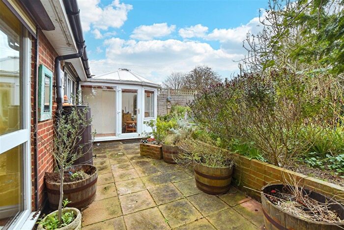 3 Bedroom Semi-detached Bungalow For Sale In Downs Road, East Studdal, Dover, Kent, CT15