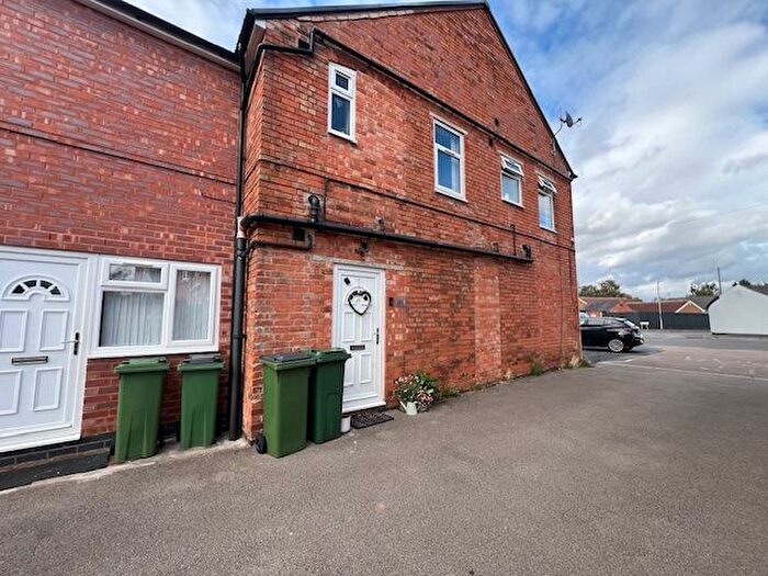 1 Bedroom Property To Rent In Hallam Close, Littlethorpe, Leicester, LE19