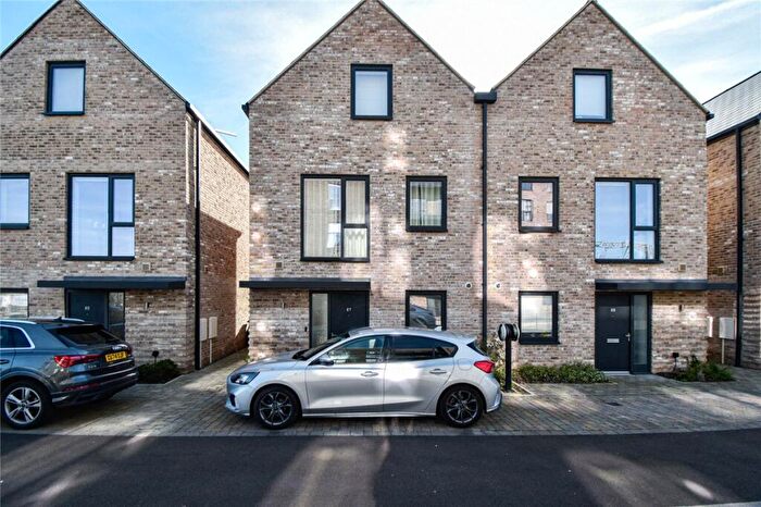 4 Bedroom Semi Detached House To Rent In Clara Rackham Street, Cambridge, CB1