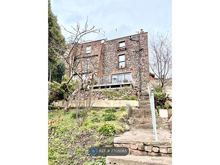 3 Bedroom End Terrace House To Rent In Southernhay Avenue, Bristol, BS8