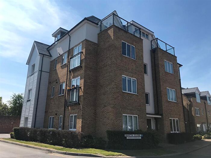 2 Bedroom Apartment To Rent In Invicta Close, Canterbury, CT1