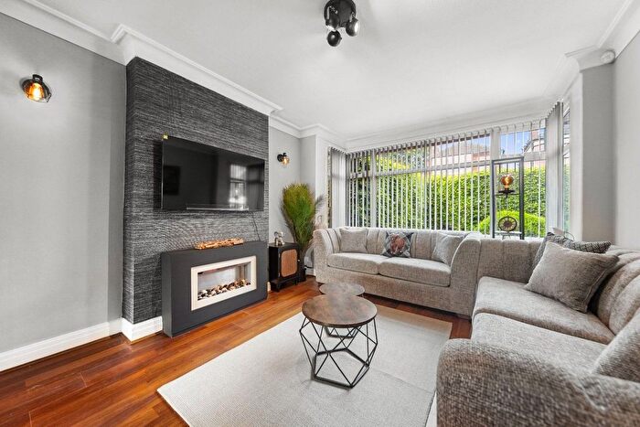 5 Bedroom Terraced House To Rent In Waddon Court Road, Croydon, CR0