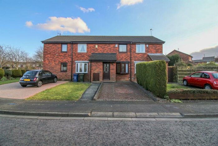 2 Bedroom Terraced House To Rent In Stuart Court, Newcastle Upon Tyne, NE3