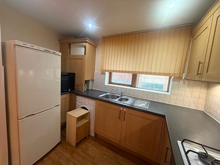 2 Bedroom Flat To Rent In Cooke Street, Barking, IG11