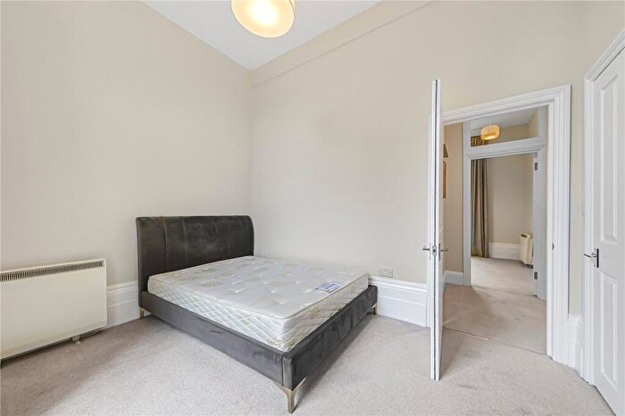 1 Bedroom Apartment To Rent In Carlton Hill, St. John's Wood, London, NW8