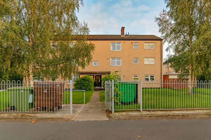 2 Bedroom Flat To Rent In Okebourne Road, Bristol, BS10