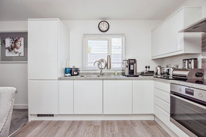 2 Bedroom Flat For Sale In Cuddra Road, St. Austell, Cornwall, PL25