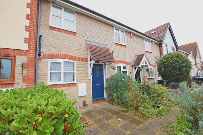 2 Bedroom Terraced House For Sale In Heathfield Park Drive, Chadwell Heath, RM6