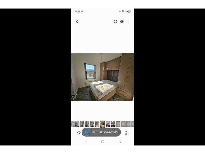 2 Bedroom Flat To Rent In High Road Leytonstone, London, E11