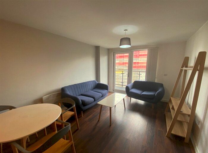 2 Bedroom Flat To Rent In Lowry Wharf, Derwent Street, Salford, M5