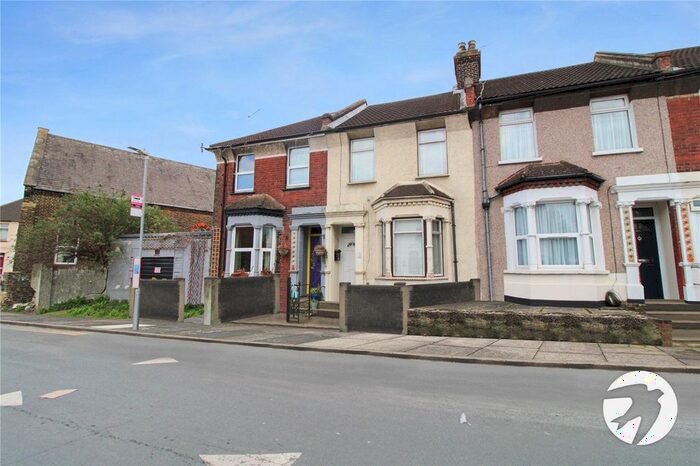 3 Bedroom Terraced House To Rent In Milton Road, Swanscombe, Kent, DA10