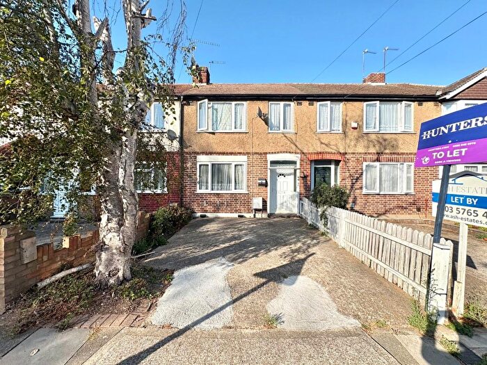 3 Bedroom Property To Rent In Botwell Lane, Hayes, UB3