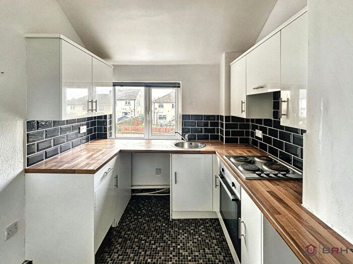 2 Bedroom Block Of Flats For Sale In St Johns Road, Doncaster, DN12