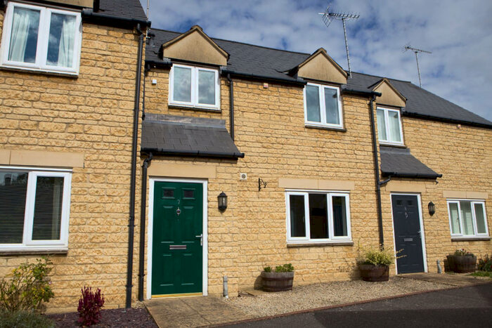 2 Bedroom Terraced House To Rent In Cooper Mews, Witney, OX28