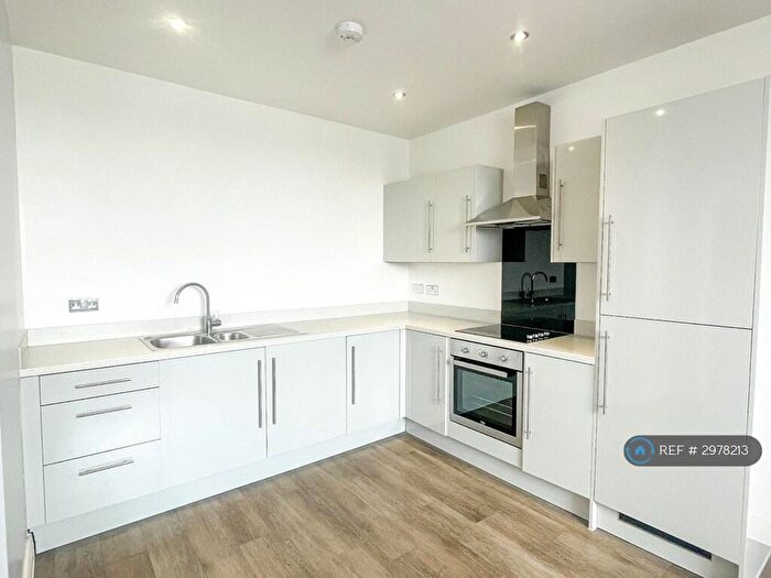 1 Bedroom Flat To Rent In Sycamore Court, Luton, LU2