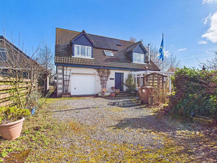 4 Bedroom Detached House For Sale In Glen Road, Newtonmore, PH20