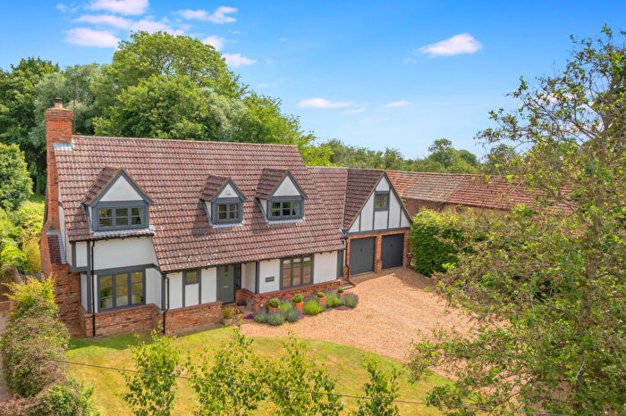 4 Bedroom Detached House For Sale In Molesworth, Huntingdon, Cambridgeshire, PE28