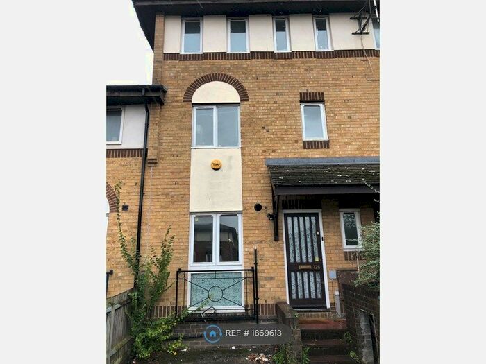 4 Bedroom Terraced House To Rent In London, London, SE1