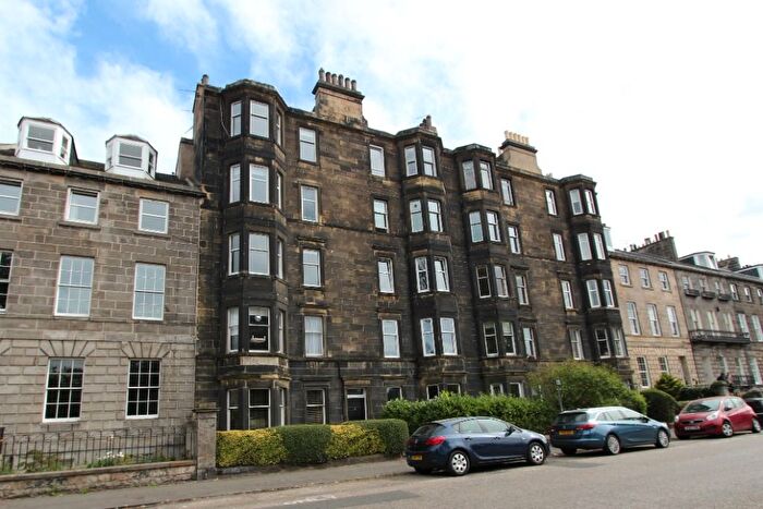 2 Bedroom Flat To Rent In Links Gardens, Leith Links, Edinburgh, EH6