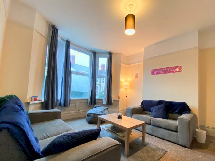 5 Bedroom Terraced House To Rent In Colum Road, Cathays, CF10