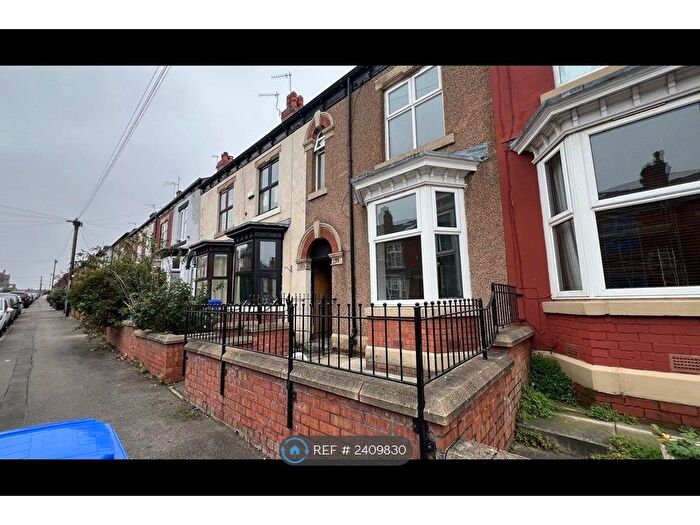 4 Bedroom Terraced House To Rent In Vincent Road, Sheffield, S7