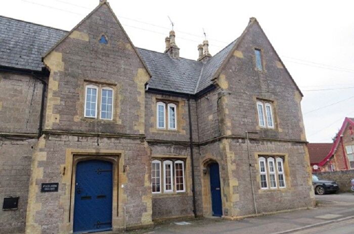 1 Bedroom Flat To Rent In Moorland Street, Axbridge, Somerset., BS26
