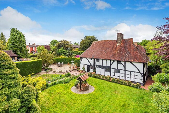 4 Bedroom Detached House For Sale In Godstone Road, Lingfield, Surrey, RH7